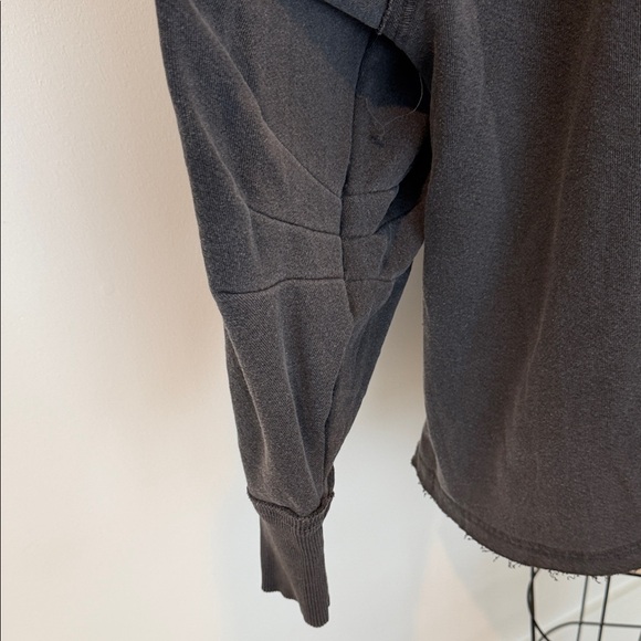 We The Free Charcoal V-Neck Sweater - Picture 5 of 10